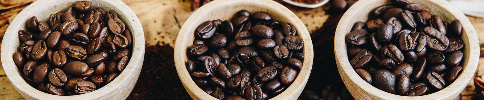 Whittard English Breakfast Loose Leaf Tea Being Poured From a Teapot