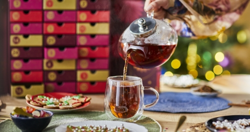 Whittard English Breakfast Tea Being Brewed in Teapot